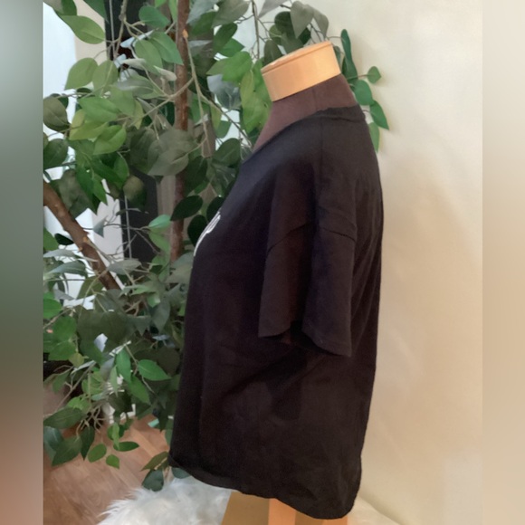 Rae Dunn short cap sleeve tee Drink Up Witches black white letters Woman Large - Picture 4 of 9